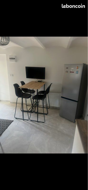 Appartement 2 pièces 40 m² · à Nîmes · 40 m² · 700 €/mois