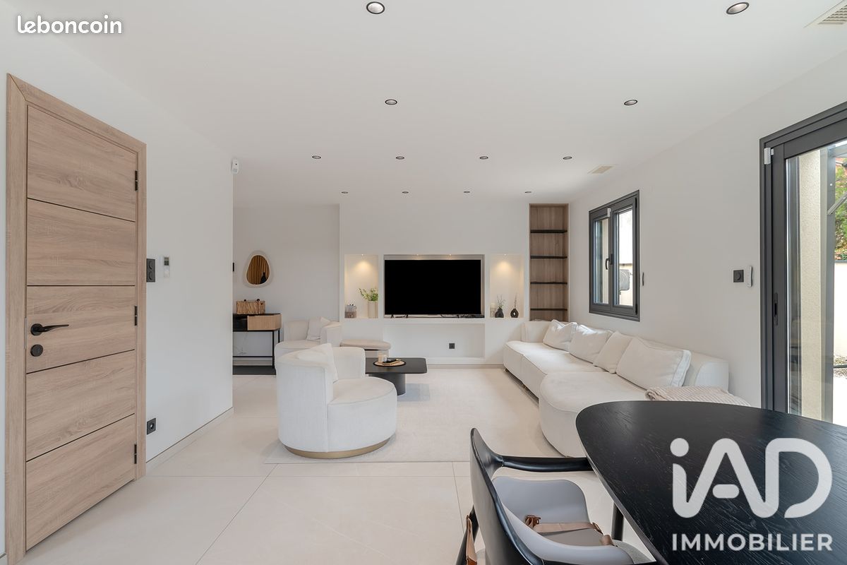 Maison 5 pièces 110 m² · à Trévoux · 110 m² · 416 000 €