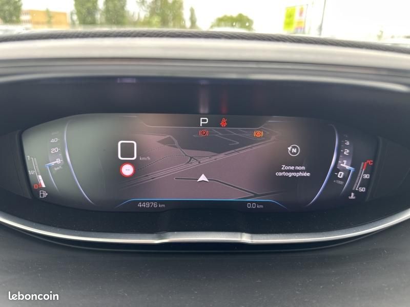 Peugeot 3008 1.5 BlueHDi 130ch S&S GT EAT8 (image 30)