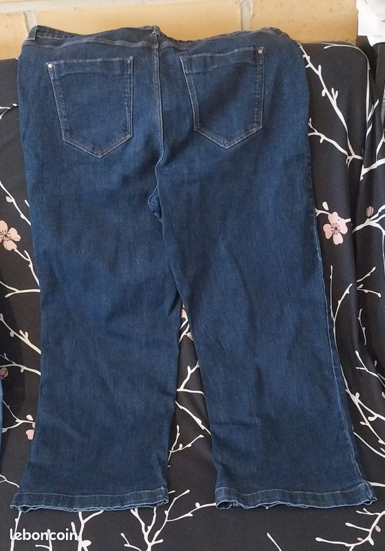 Pantalon jean bleu fonce taille 46 (image 2)
