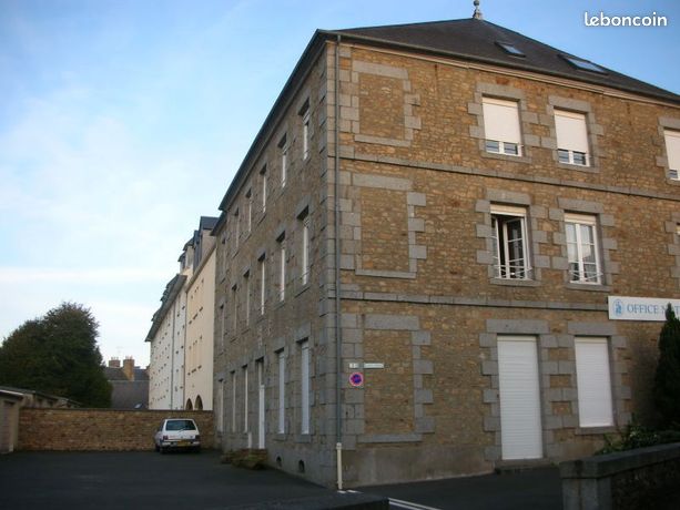 Avranches loue Garage centre ville