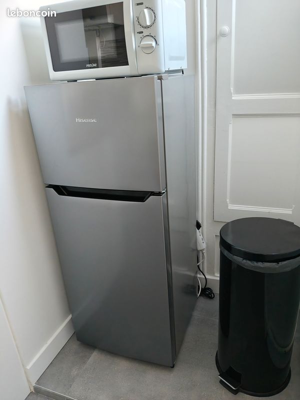 Réfrigérateur 2 portes HISENSE RT156D4BGF (image 2)
