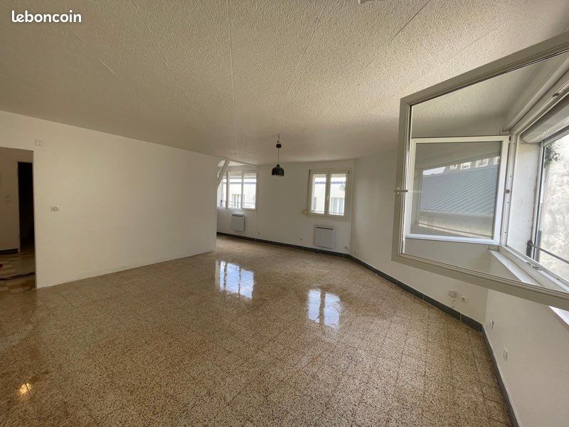 Appartement 3 pièces 76 m² · à Saint-Quentin · 76 m² · 590 €/mois