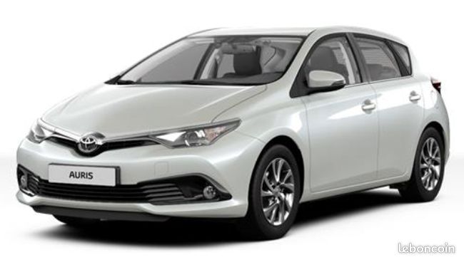 Baguette De Pare-choc Pour Toyota Auris II Kombi Lift 2018 - Réf. PW178-02002 - Occasion Avec Rayures
