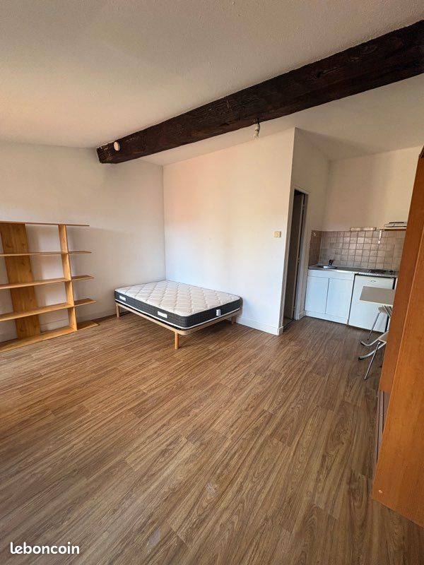 Appartement 1 pièce 25 m² · à Clermont-Ferrand · 25 m² · 350 €