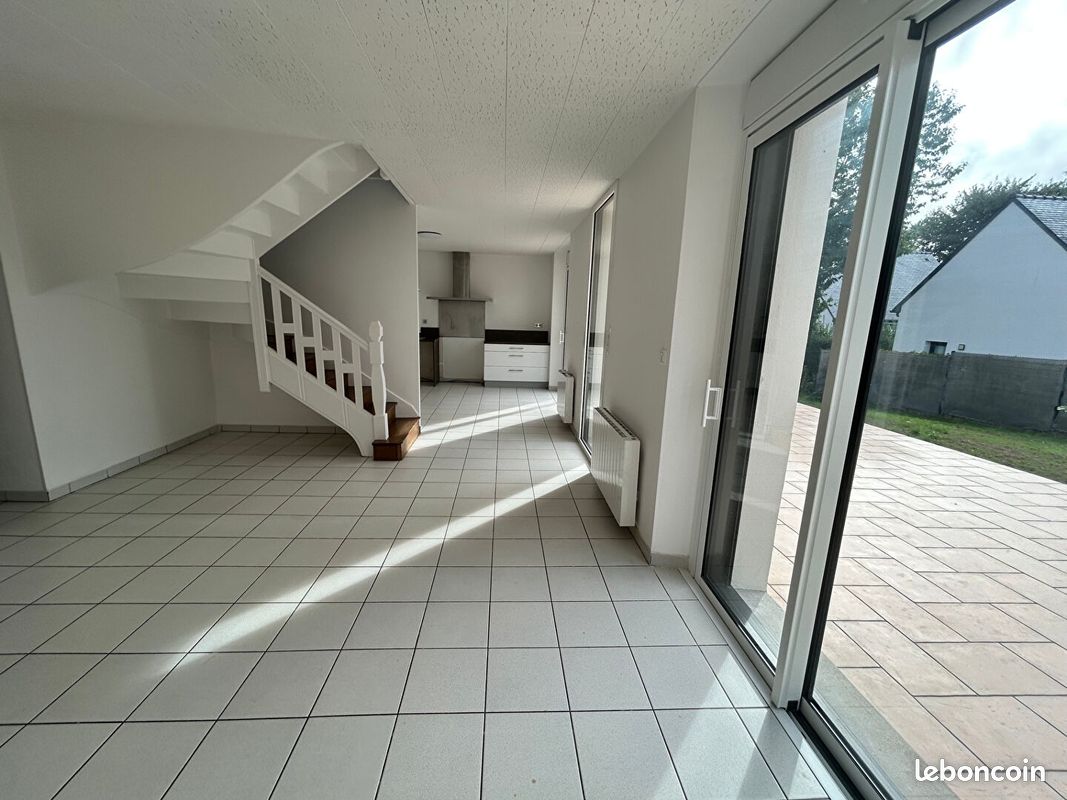 Maison 4 pièces 94 m² · à Pluguffan · 94 m² · 940 €/mois