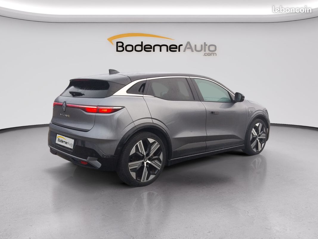 RENAULT Megane E-Tech EV60 220 ch super charge Iconic (image 5)