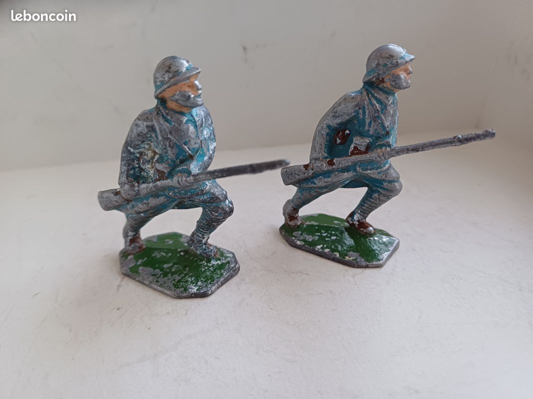 Figurine Quiralu - Soldat De L'Armée Française Avec Pistolet - Vintage - Fabriqué En France - Occasion