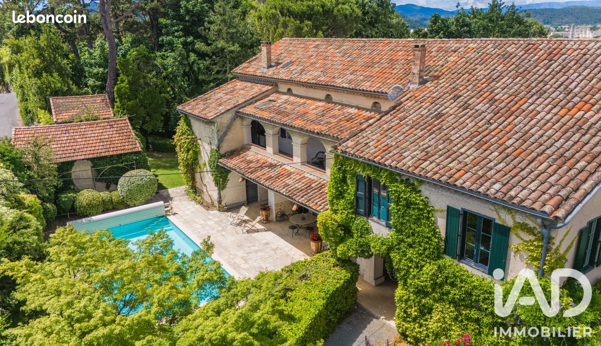 Maison 10 pièces 420 m² · à Alès · 420 m² · 789 000 €