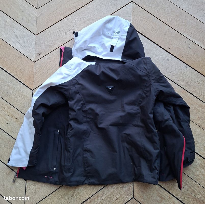 Veste De Ski Imperméable Wedze (Decathlon) Junior - Bleue, Taille 12 Ans (143-152 Cm)