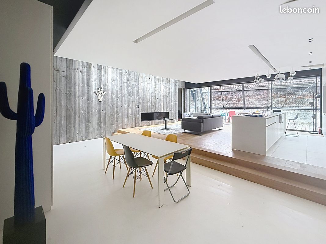 Immeuble 450 m² · à Lille · 450 m² · 1 100 000 €