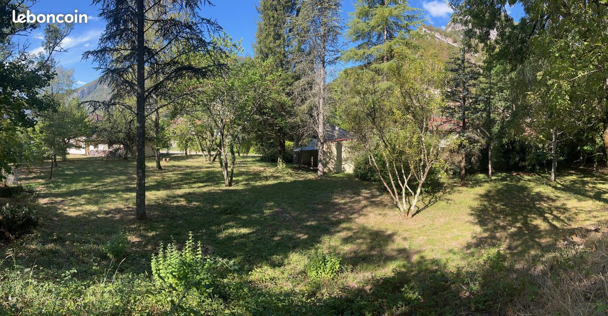 Vente / Virieu-le-Grand / Maison 170m² avec dépendances / 6p / 4ch / Garage double / Terrain 4777m² (image 17)