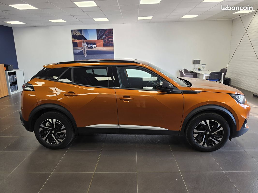 PEUGEOT 2008 PureTech 130 S&S EAT8 Roadtrip (image 5)