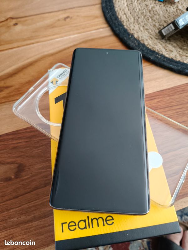 Realme 11 Pro 5G smartphone (image 6)
