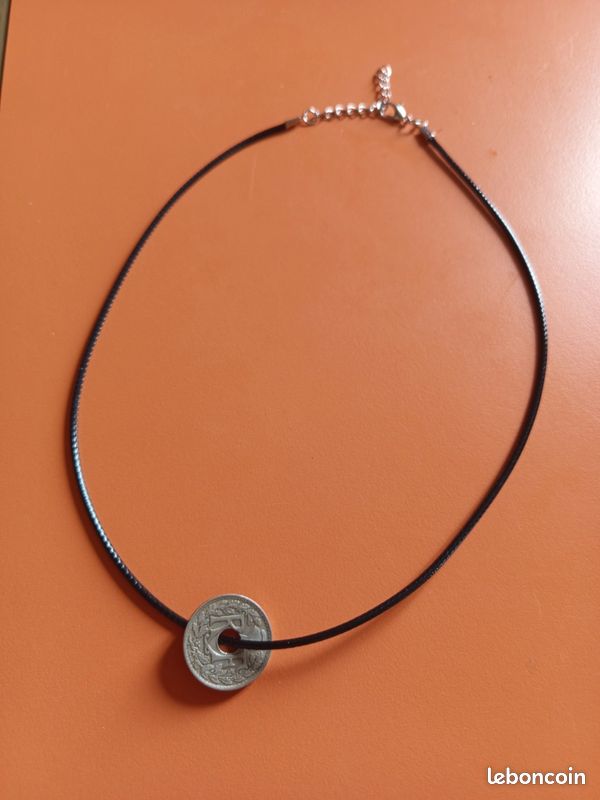 Collier monnaie fantaisie (image 2)