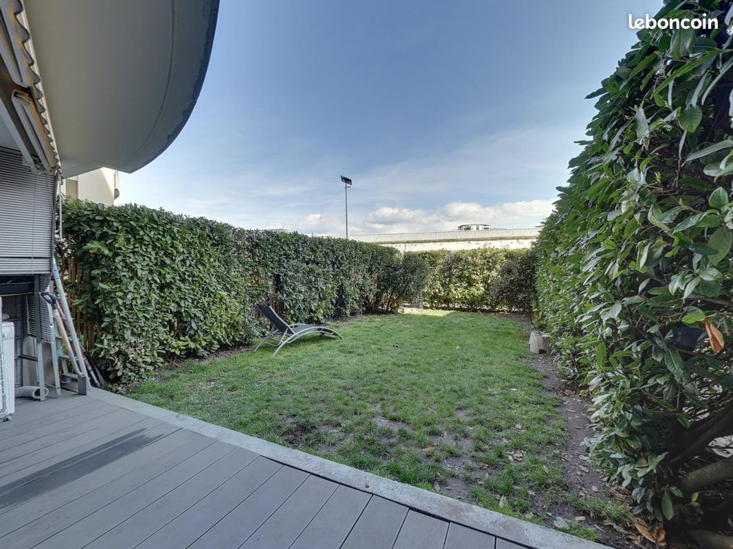 Appartement 3 pièces 64 m² · à Grenoble · 64 m² · 155 000 €