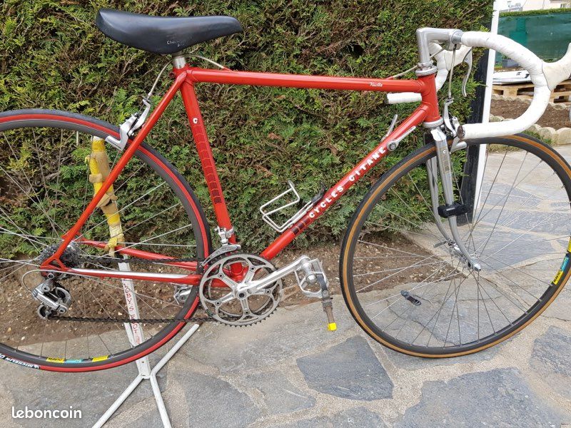 Vélo GITANE Vuelta rouge (image 1)