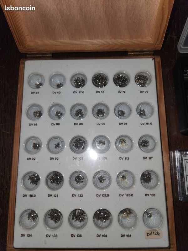 Vis De Cadran De Montre - Pièce D'Horlogerie Laval JEJ 23D - Lot D'1 Pièce