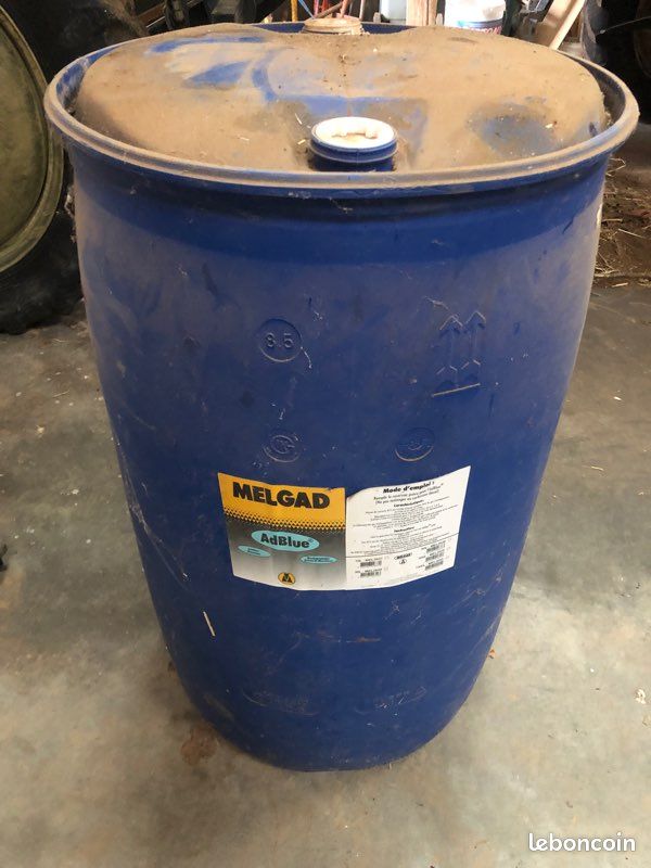 Fûts plastique PEHD 220L 2 bondes (image 1)
