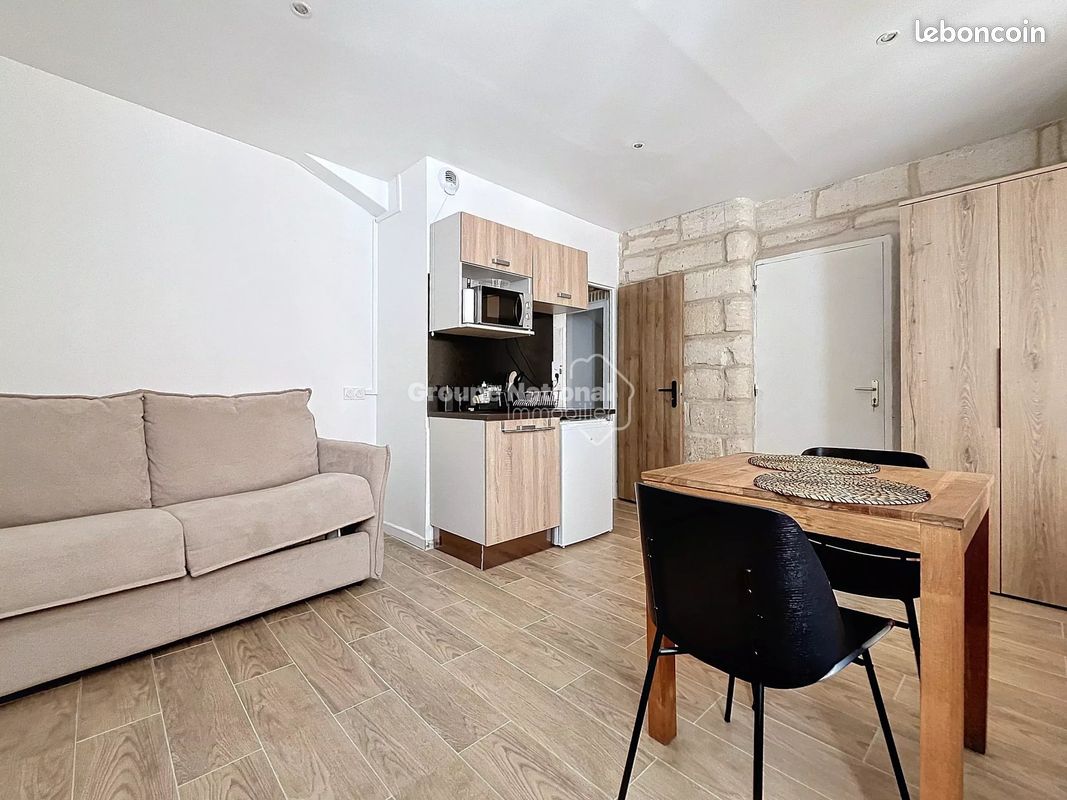 Appartement 1 pièce 18 m² · à Avignon · 18 m² · 450 €