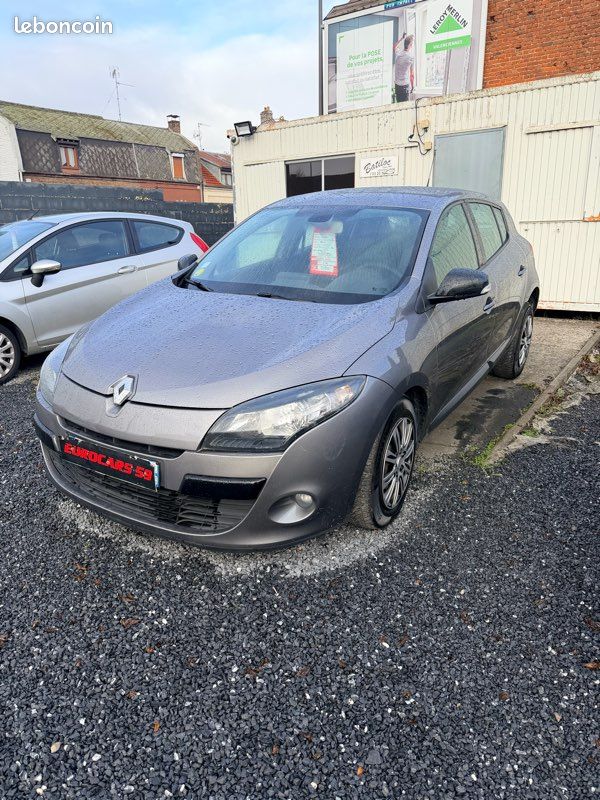 RENAULT MÉGANE 3 1.5 DCI 110cv (image 2)