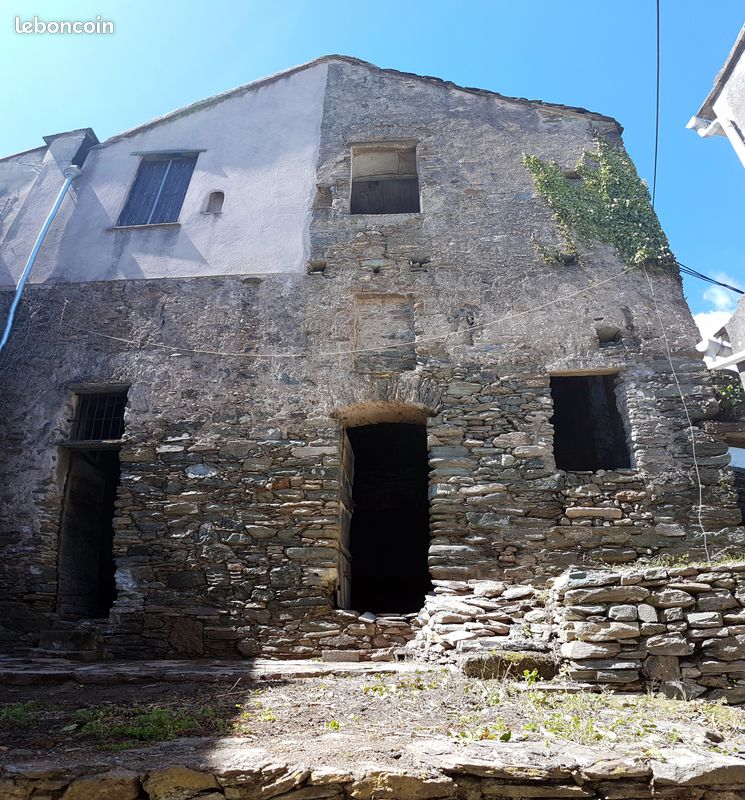 Maison 4 pièces 70 m² · à Cagnano · 70 m² · 45 000 €