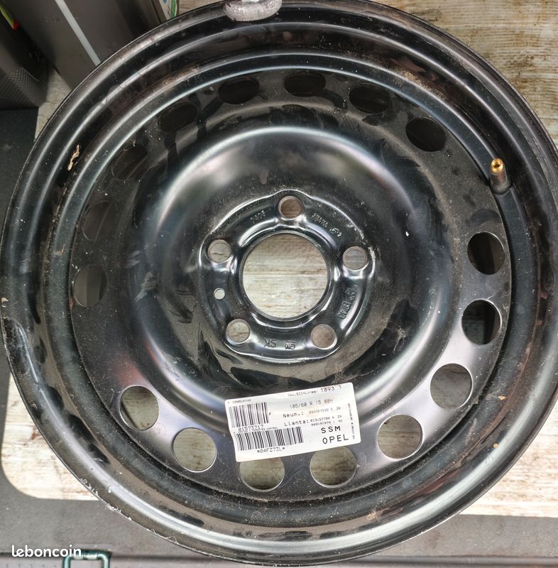 Jante tôle 15 pouces 5 trous d’origine Opel (Astra, Corsa, Meriva, Zafira) (image 1)