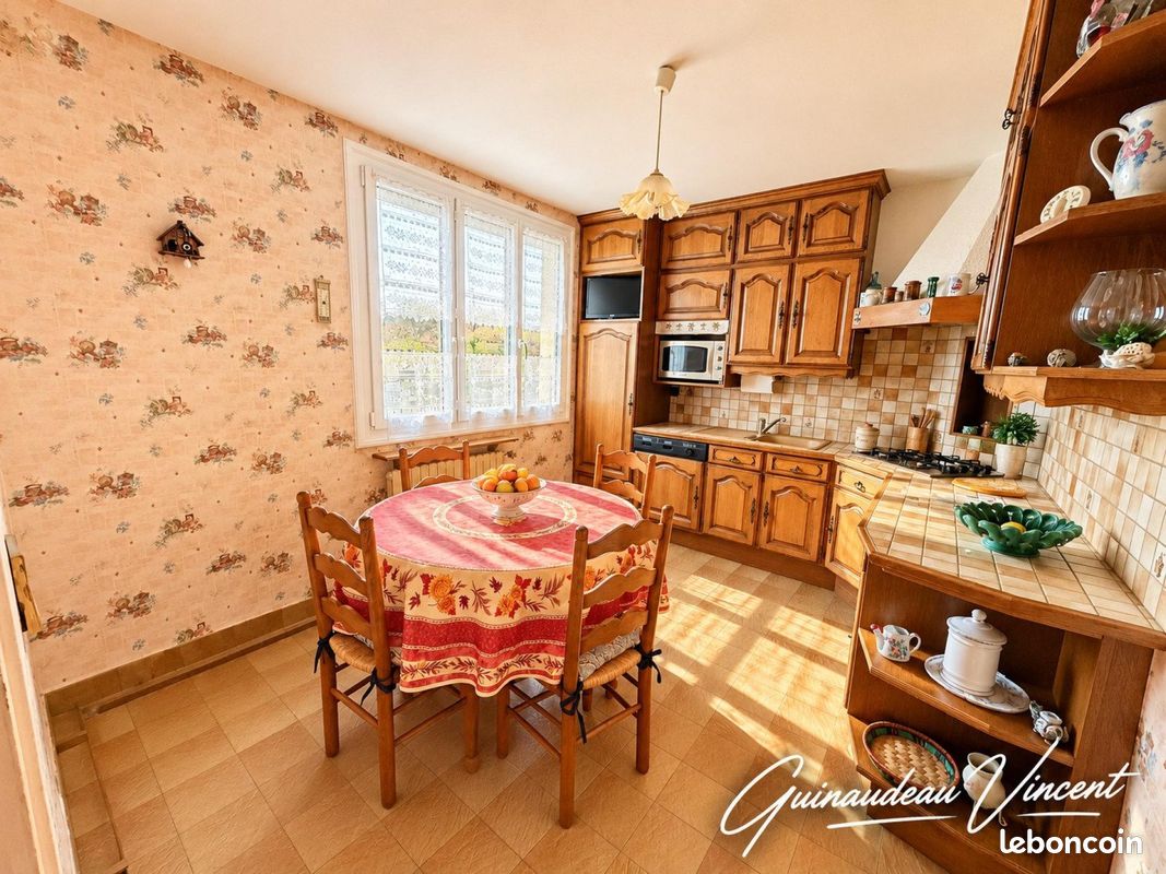 Maison 7 pièces 114 m² · à Cholet · 114 m² · 182 500 €
