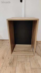 Caisson mural "Niche" - Finition Chêne Authentique, Fond Noir Mat - Dimensions 60cm x 36cm x 41cm (image 1)