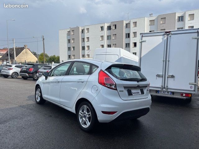 Ford FIESTA 1.0 ECOBOOST 100CH TITANIUM POWERSHIFT 5P (image 3)