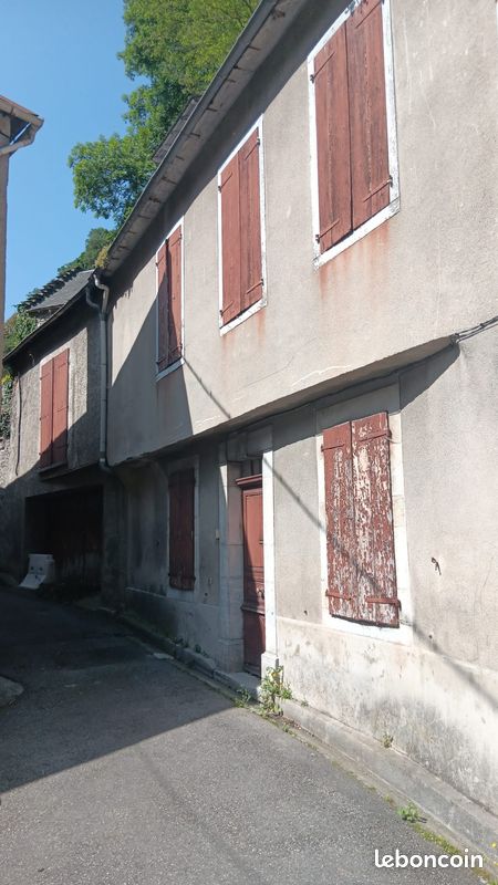 Propriété 8 pièces 180 m² (image 2)