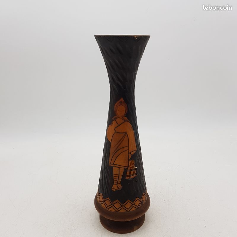Vase Ancien En Bois Sculpté Et Gravé Fait Main – Déco Vintage Fleurs