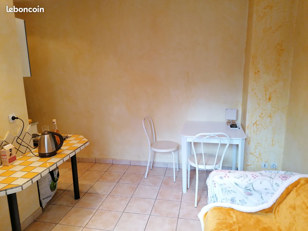 Appartement 2 pièces 25 m² · à Grenoble · 25 m² · 470 €
