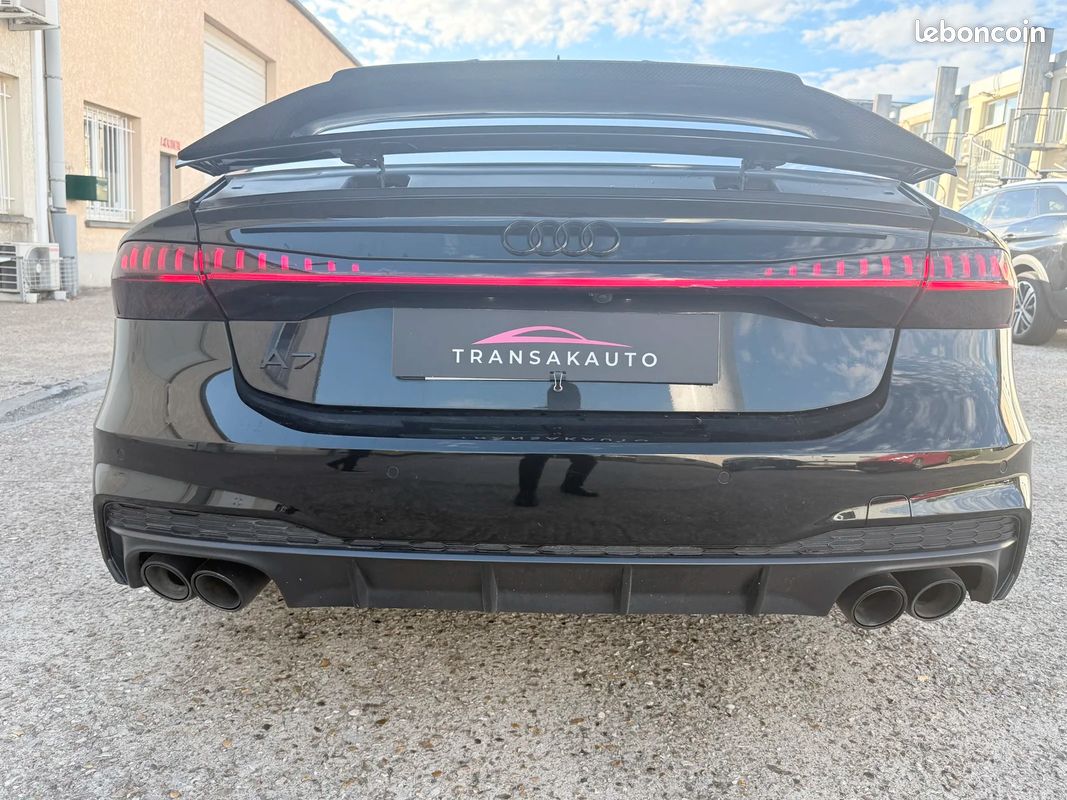AUDI A7 Sportback 55 TFSIe 367ch Stronic BVA7 Quattro Competition / VOLANT CARBON LED & PACK CARBON / CIEL ETOILÉ (image 6)