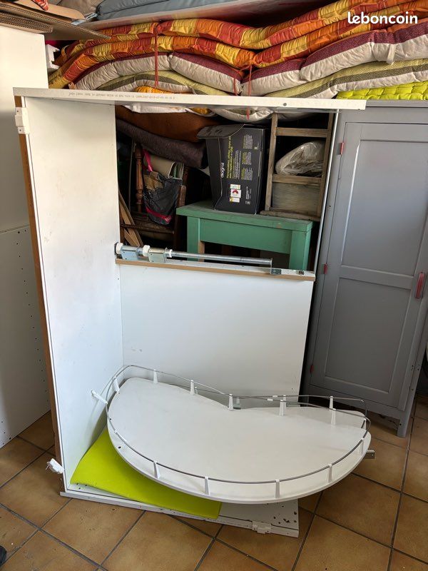 Caisson d’angle et tourniquets IKEA (image 1)