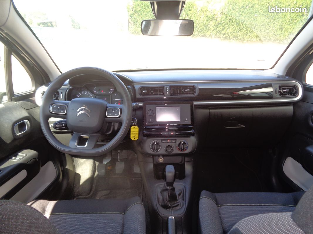 Citroen c3 1.2 thp 83 you (image 3)