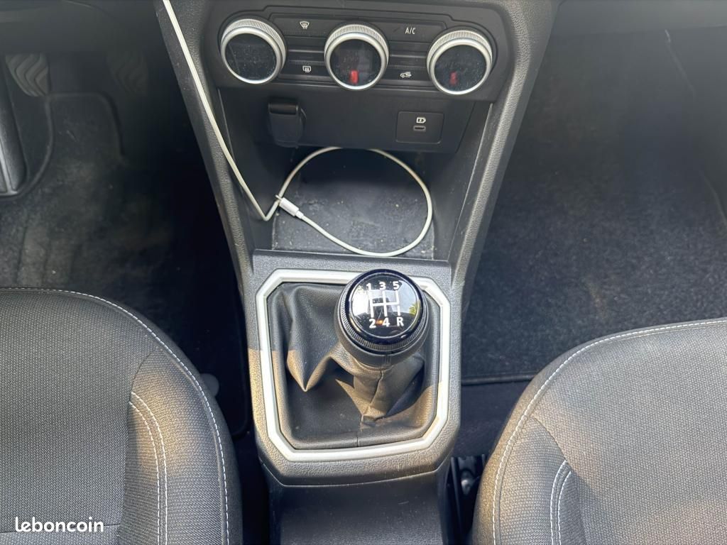 DACIA SANDERO 1.0 SCe - 65 - 24 III BERLINE Expression PHASE 2 (image 25)