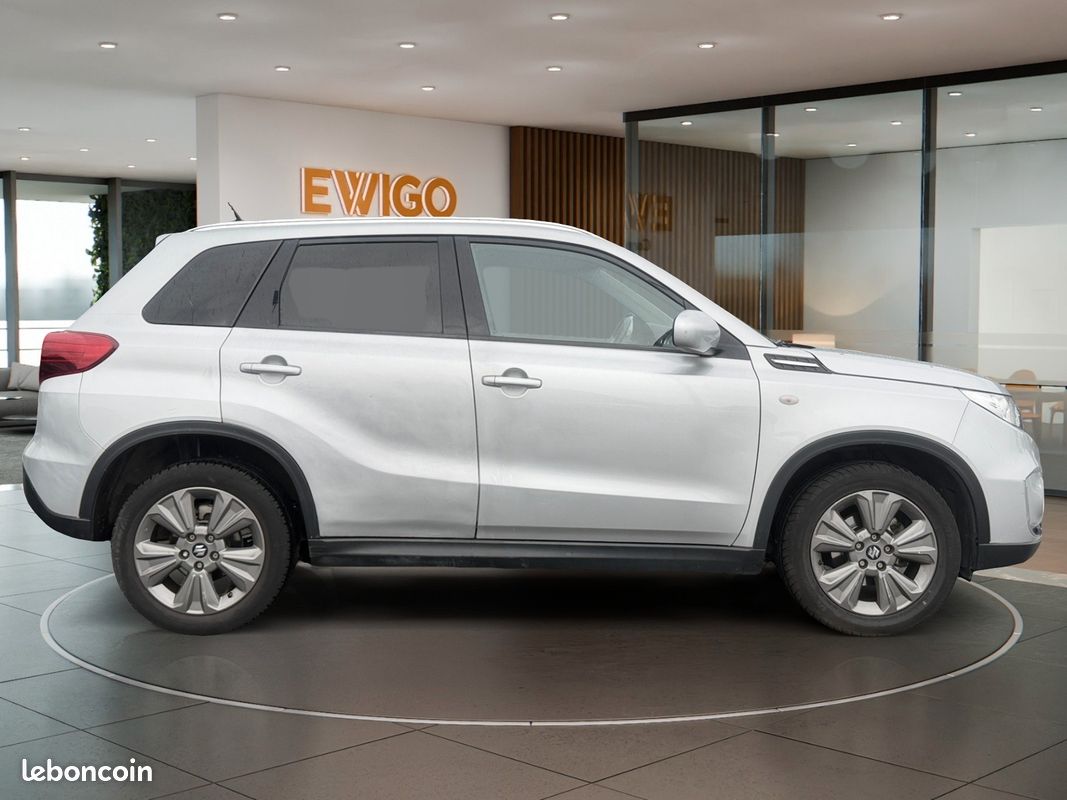 Suzuki vitara 1.0 boosterjet 110 comfort 2wd bva (image 11)