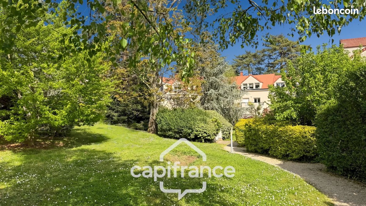 Maison 7 pièces 184 m² · à Garches · 184 m² · 1 275 000 €