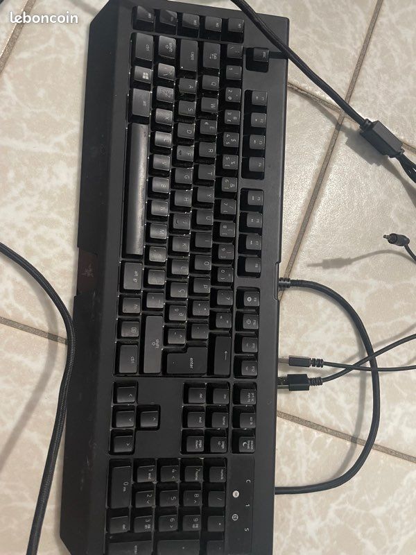 Clavier razer blackwidow chroma (image 2)