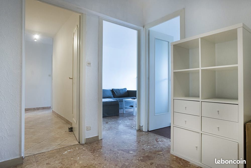 Appartement T2 55m2 + Balcon 15m2 / Vue dégagée sur Vercors (image 5)