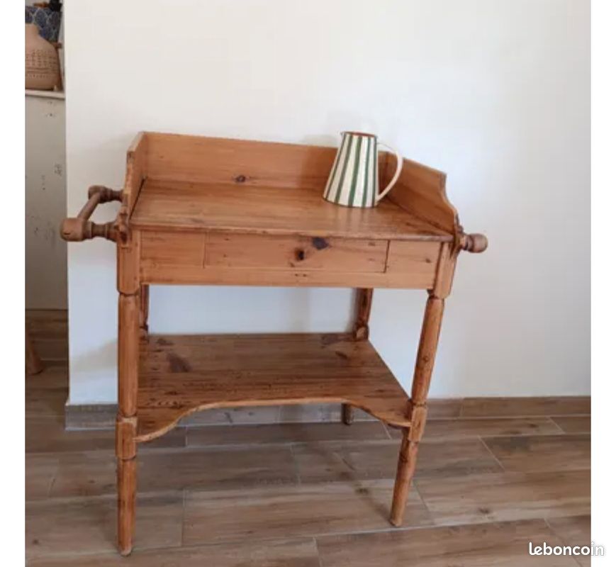 Console à l'ancienne (image 1)