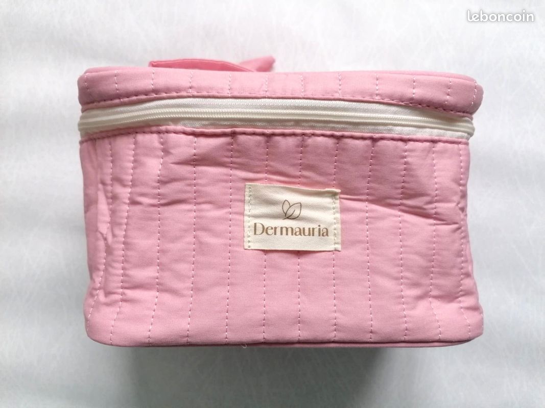 Trousse De Toilette Rose 'Je Pars En Voyage' - Neuve Avec étiquettes, Générique