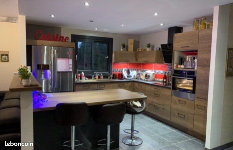 Maison 6 pièces 160 m² · à Saint-Florentin · 160 m² · 169 000 €