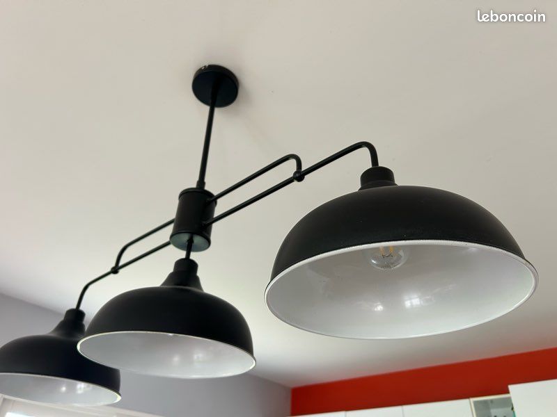 Lustre noir (image 2)