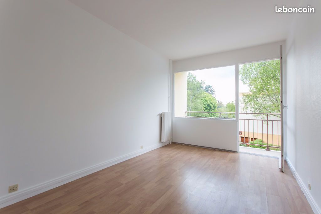 Appartement 3 pièces 58 m² · à Saint-Michel-sur-Orge · 58 m² · 135 000 €