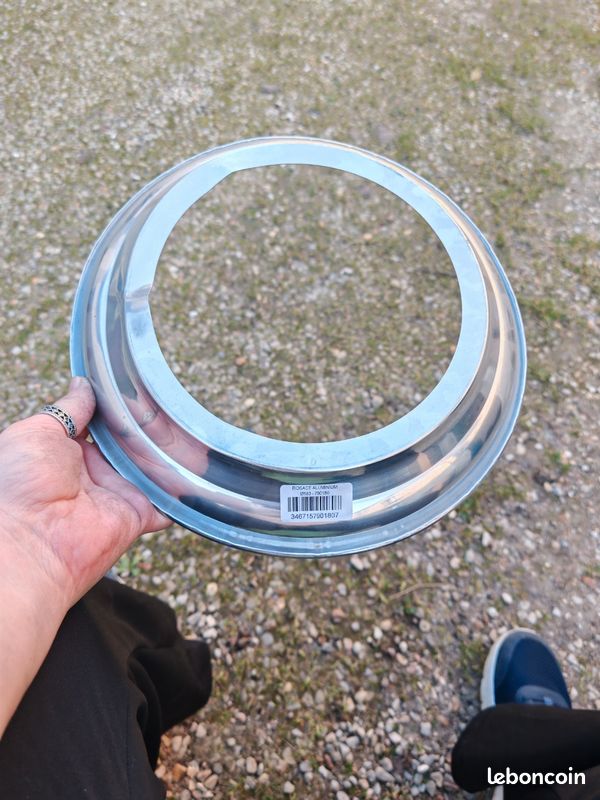Rosace aluminium diam 180 (image 1)