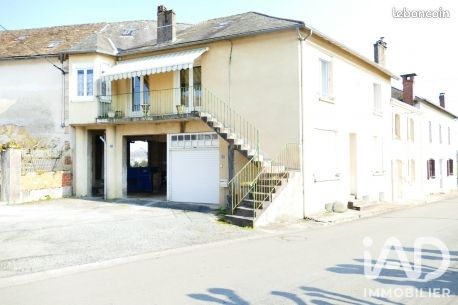 Maison 5 pièces 137 m² · à La Coquille · 137 m² · 45 000 €