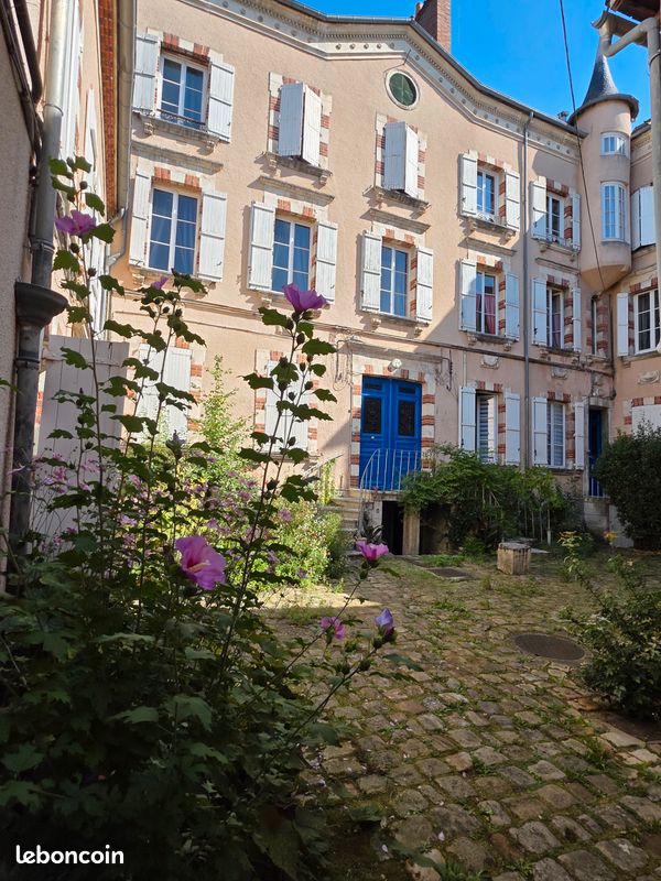 Appartement 2 pièces 50 m² · à Bourges · 50 m² · 130 000 €