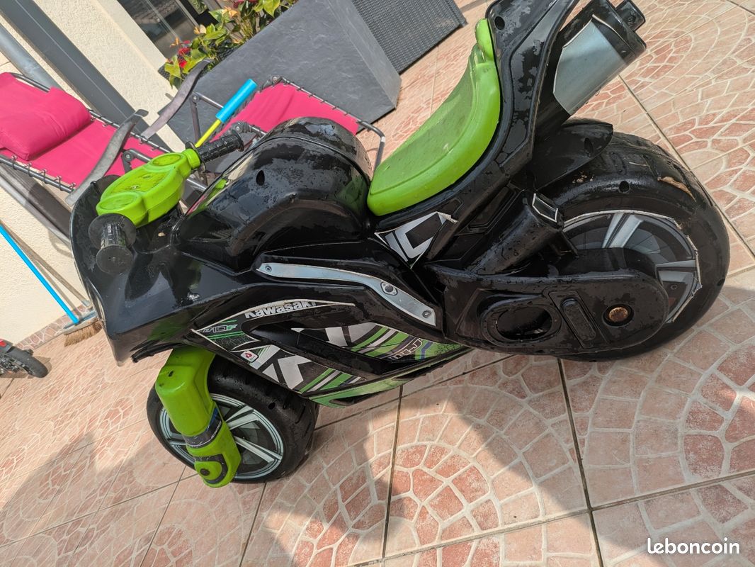 Moto porteur (image 2)